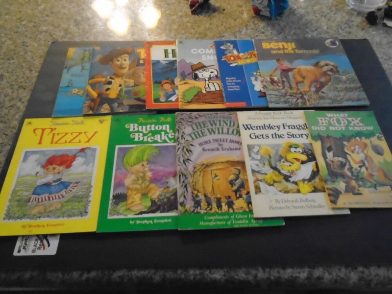 11 Assorted Soft Cover Children’s Books Check Listing For Specifics ID:93190