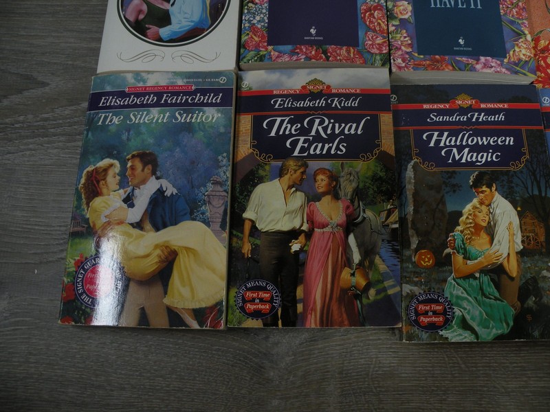 Lot of 15 Vintage Romance Novels Loveswept Signet Zebra Harlequin Paperback gallery