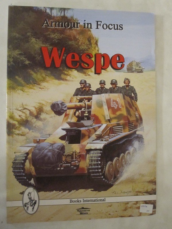 Armour in Focus Wespe, BW Photos, Color Plates, 38 pages, softcover