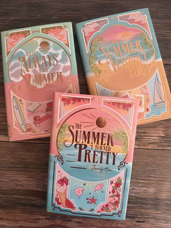 *FAIRYLOOT SIGNED* The Summer I Turned Pretty Trilogy by Jenny Han Exclusive Set