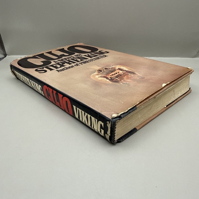 Stephen King Cujo HC DJ Viking Press 1981 Horror Novel 1st Edition Third Print gallery