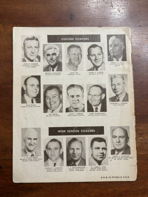 RARE How to Play Basketball by John Wooden UCLA Coaching Booklet 1955 1956 gallery