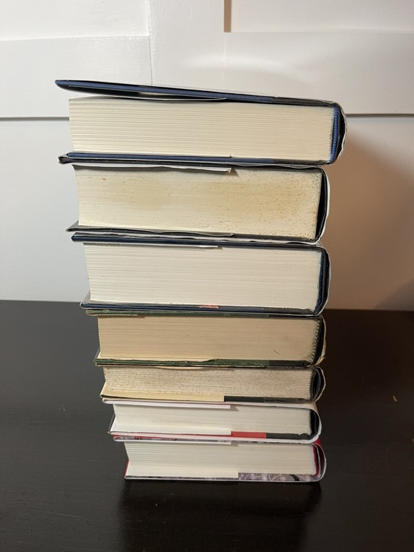 STEPHEN KING (8x) Hardcover Book Lot, Classic Horror Thriller, Mixed Collection gallery