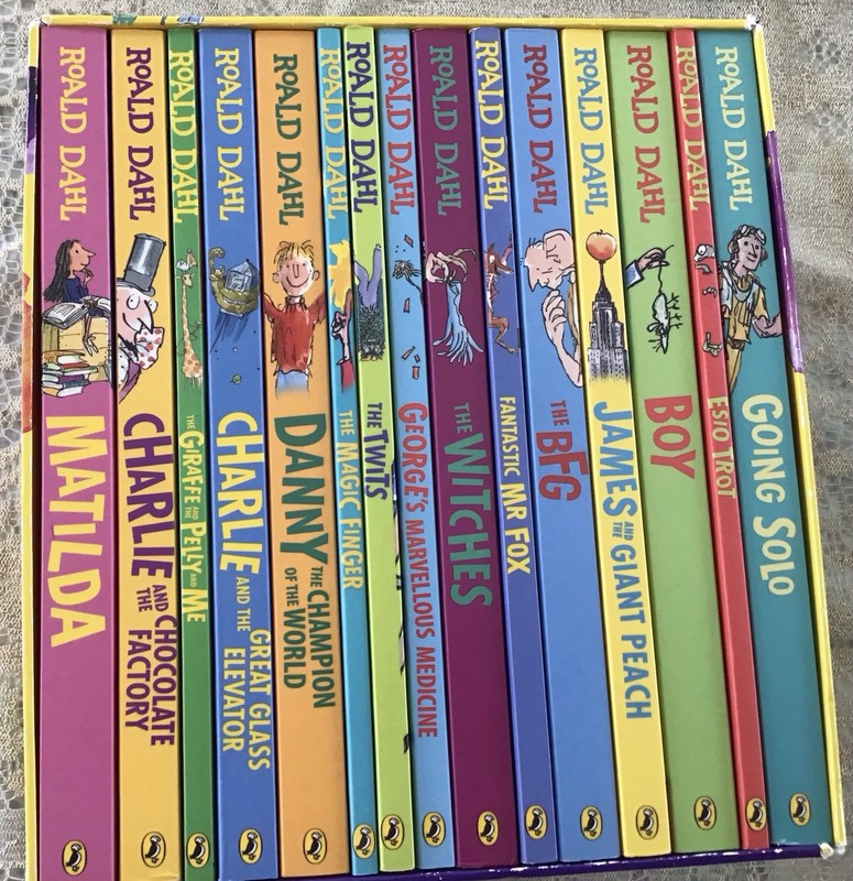 ROALD DAHL COLLECTION 15 Book Box Set gallery