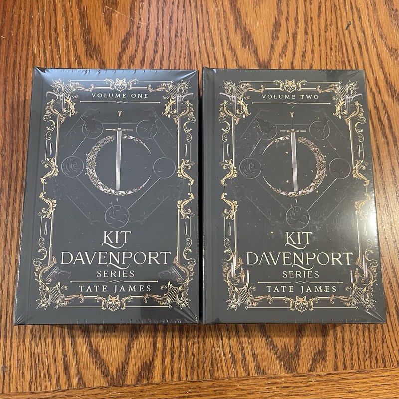 Dark & Disturbed Motley Chronicles Tate James Kit Davenport