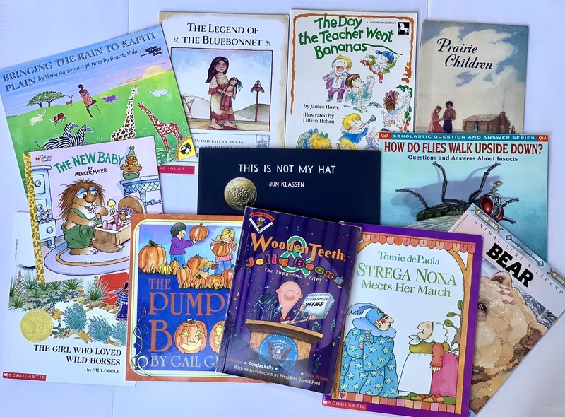 Lot Of 12 Children’s Books 1940 to 2000’s 3lbs 4.5oz Good Pre Owned Educational gallery