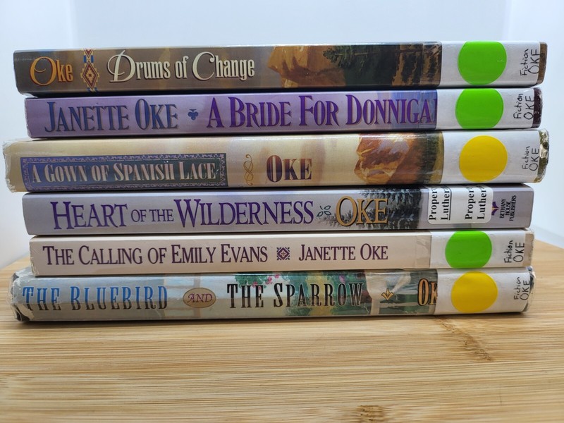 Janette Oke – Women of the West – 6 Book Lot – 4 Paperback & 2 Hardback