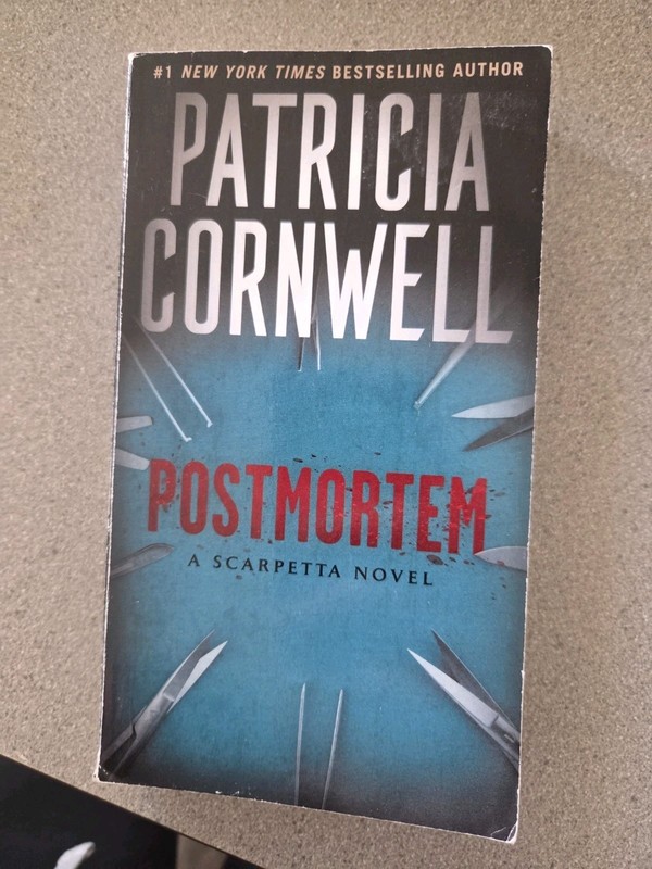 Patricia Cornwell Lot Of 14 Book Kay Scarpetta Series. HC & PB gallery