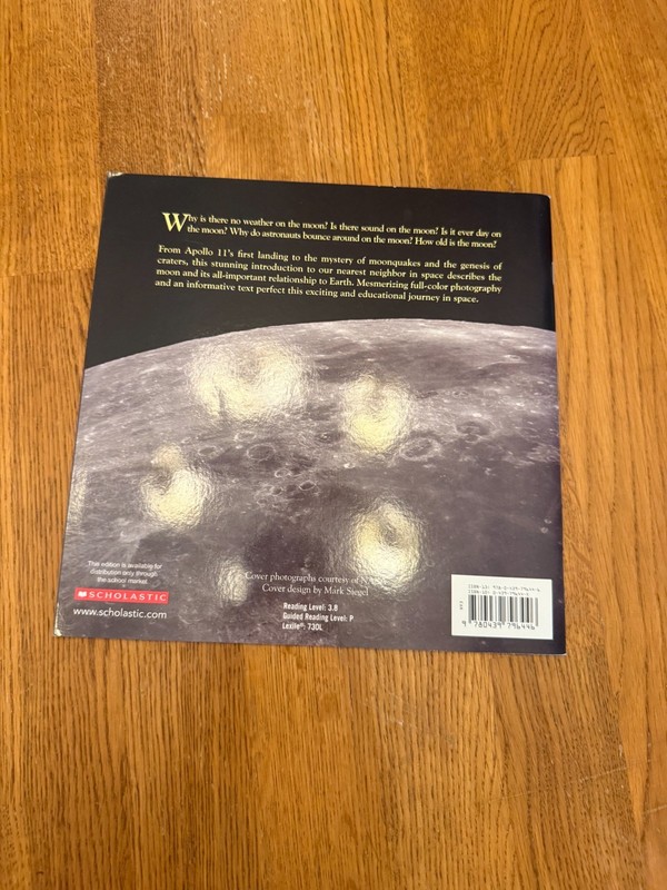 Moon by Seymour Simon (2003, Picture Book) gallery