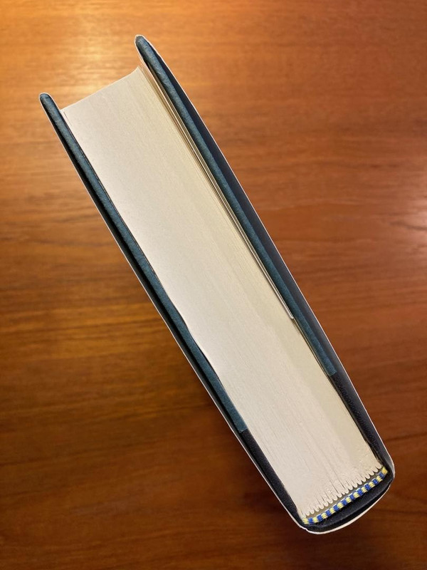 The Fabric of the Cosmos by Brian Green (10th Printing, 2004, Hardcover) gallery