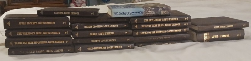 Louis Lamour Sacket Leatherette Lot Plus Sacket Companion