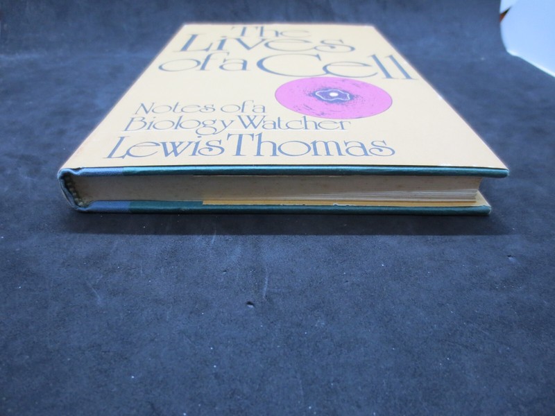 The Lives of a Cell : Notes of a Biology Watcher by Lewis Thomas - Vintage 1974 gallery