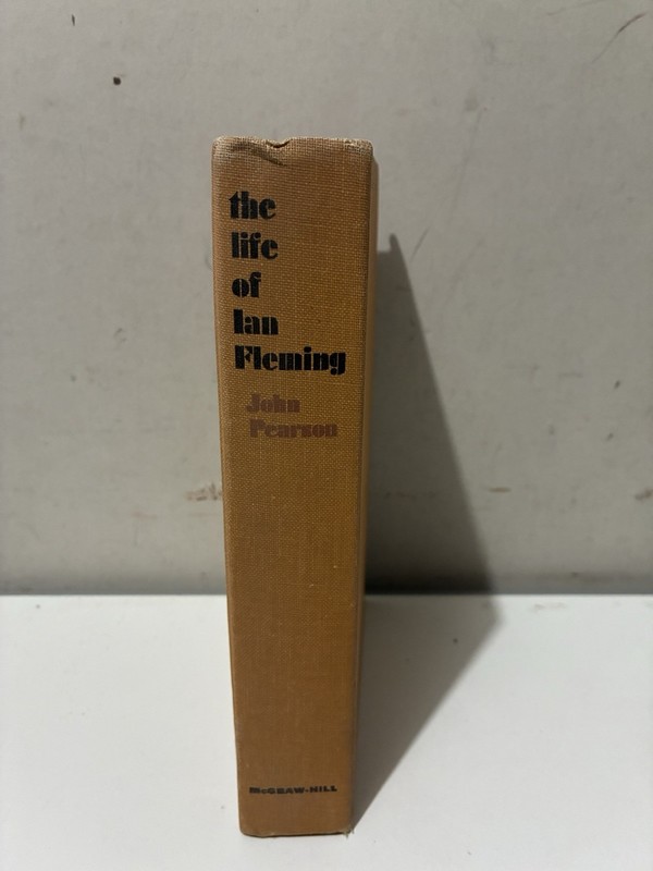 The Life of Ian Fleming by John Pearson HC US BCE 1966 James Bond Creator gallery