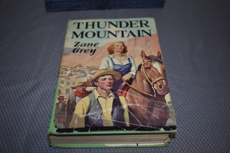 Thunder Mountain by Zane Grey (1st Edition/Later Print,Signed Edition,hardcover)