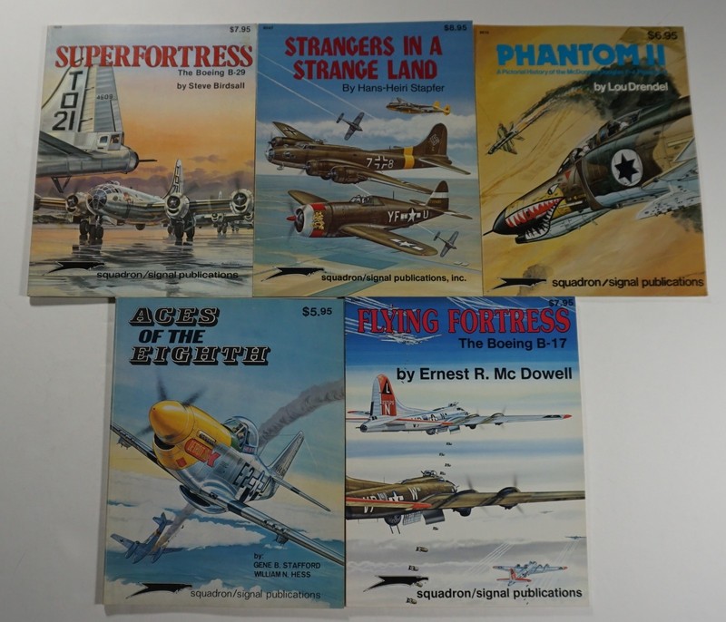 Squadron/Signal 5 Book Lot WWII Military Aircraft Airplanes Boeing B-29 B-17