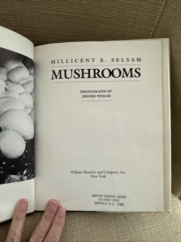 Mushrooms, Selsam, Millicent E., HC/DJ ex Lib gallery