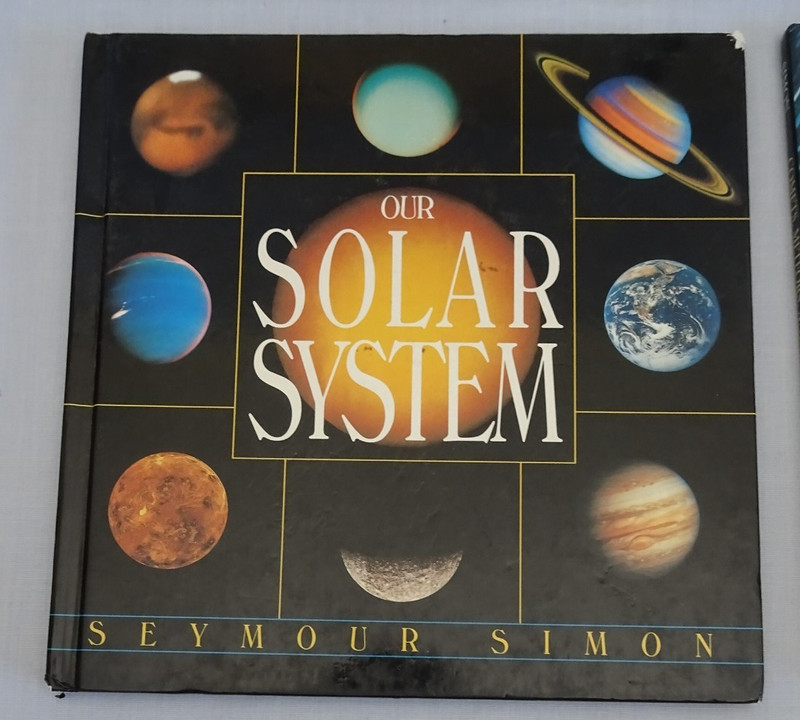 Lot of 4 Seymour Simon Picture Books SUN Moon SOLAR SYSTEM Comets, Meteors, Aste gallery