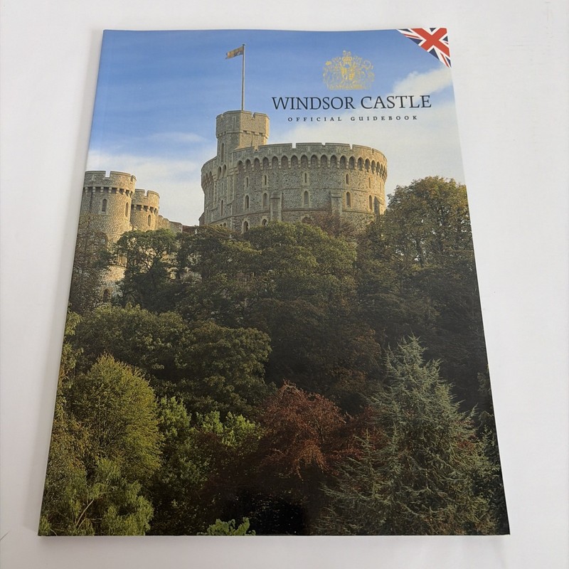 Windsor Castle : Official Guidebook John Martin Robinson 2006 Softcover Travel