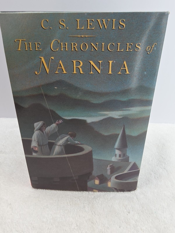 Chronicles of Narnia Boxed Set by C. S. Lewis Books 1-7 gallery