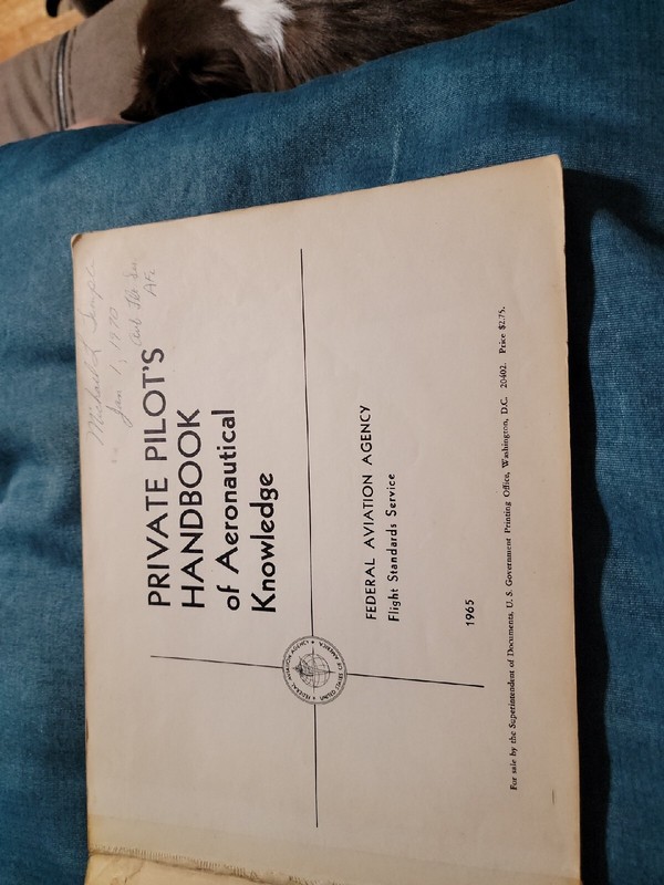 1965 Private Pilots Handbook AC 61-23 Aeronautical Knowledge 174 Pages Pre-owned gallery