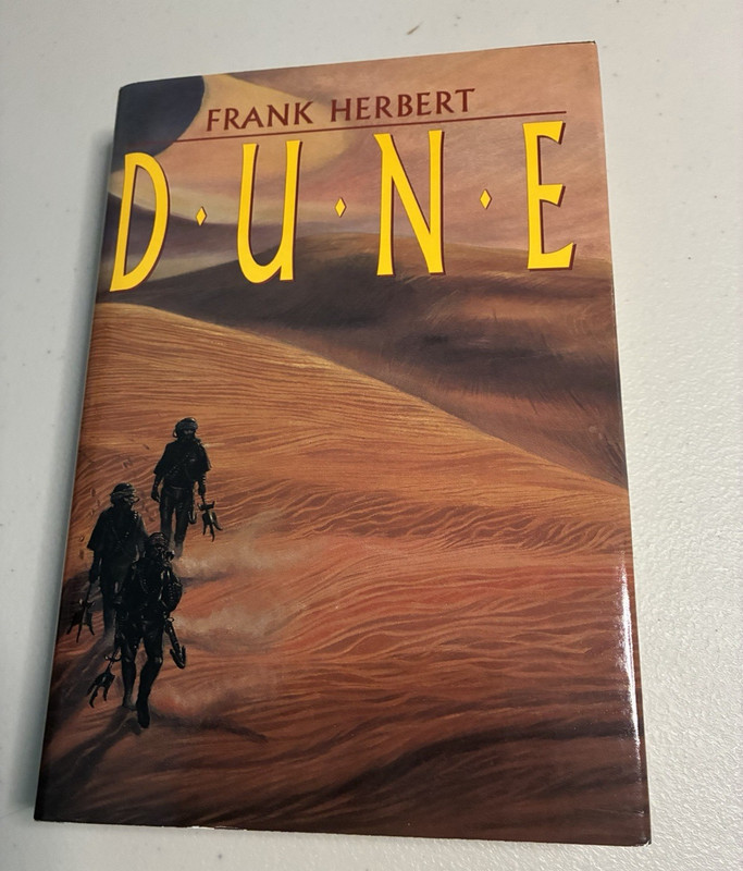 Dune ~ Frank Herbert ~ Harcover ~ Dust Jacket ~ *LIKE NEW* ~First Putnam Edition