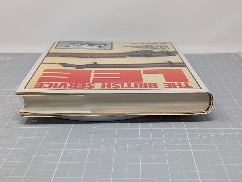 The British Service Lee by Ian Skennerton 1982 HC w/ DJ Lee-Enfield Lee-Metford gallery