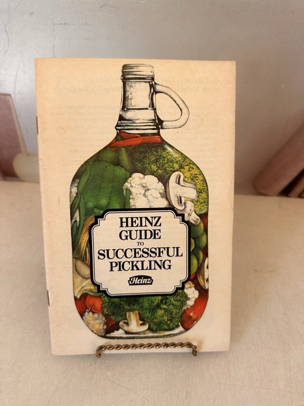 Vintage HEINZ Vinegar Pickling Guide Blue Ribbon Pickling Guide 1970s