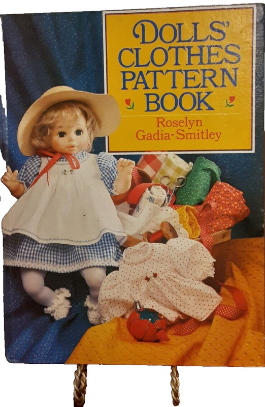 Dolls’ Clothes Pattern Book by Roselyn Gadia-Smitley