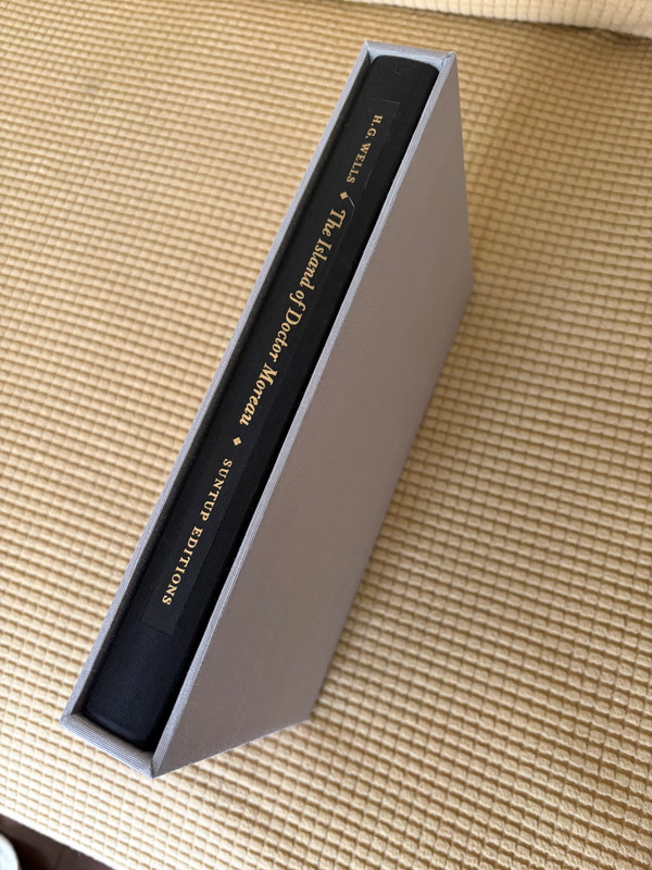 The Island of Doctor Moreau by H.G. Wells Suntup Editions Numbered LIKE NEW gallery