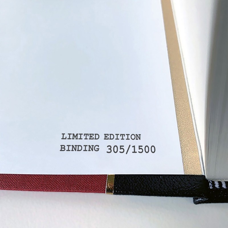 Let the Right One In (Leather-bound) John Ajvide Lindqvist Hardcover Book gallery
