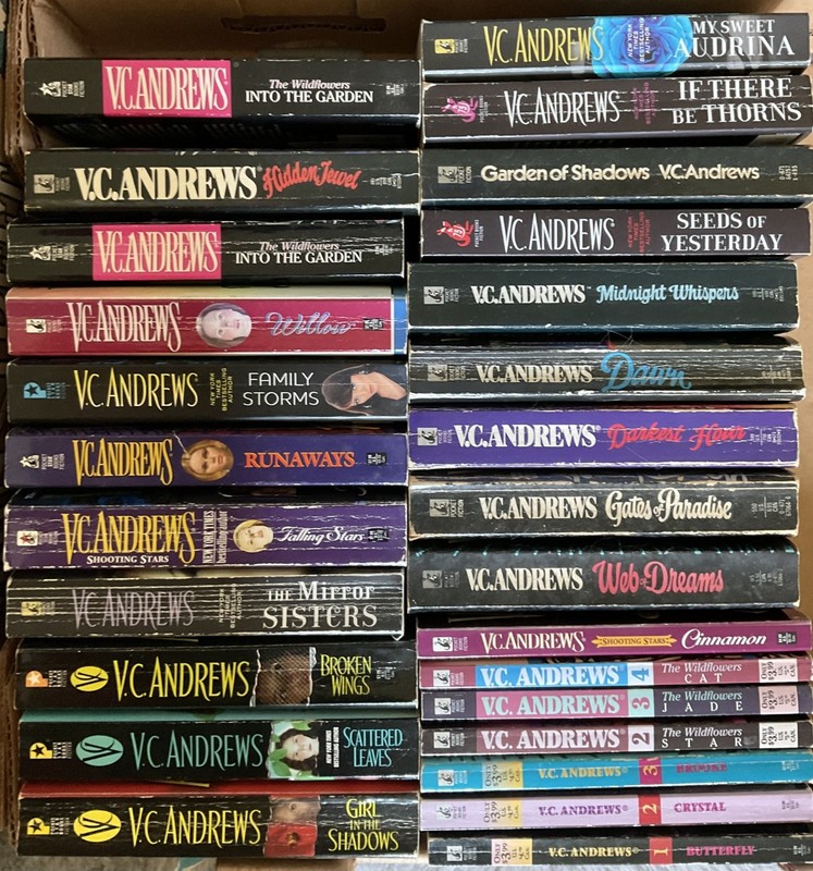 VC Andrews Variety Lot 27 Novels Paperback NO DUPLICATE some Keyholes -Free Ship