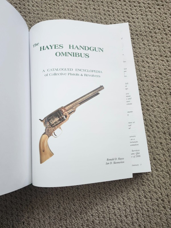 The Hayes Handgun Omnibus Catalogued Encyclopedia Pistols Revolvers Skennerton gallery