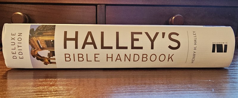 Zondervan Halley's Bible Handbook Henry H. Halley Deluxe Hardcover 2014 gallery