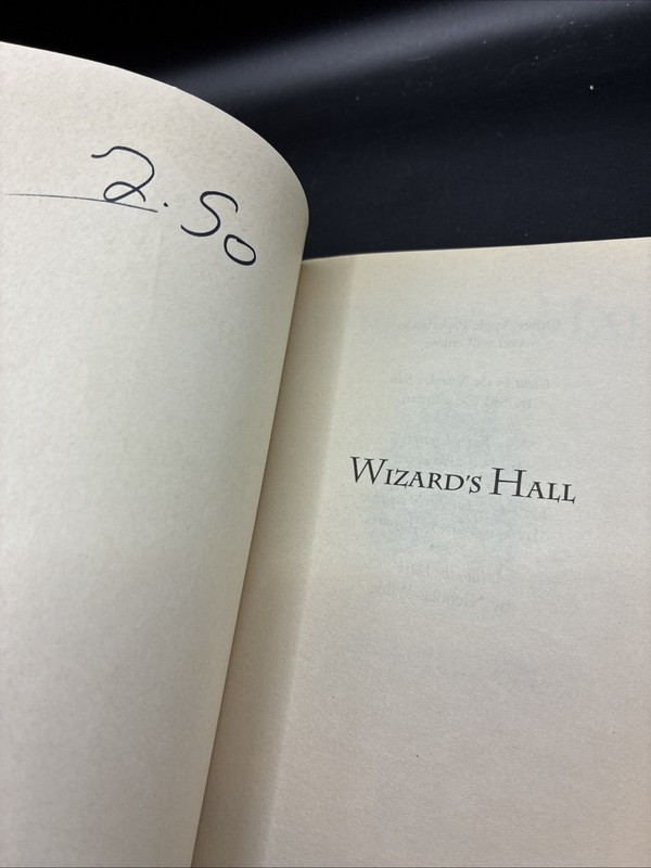 Wizard's Hall by Jane Yolen (1993, Trade Paperback) gallery