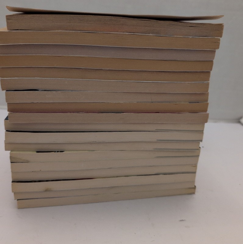 R.L. Stine Vintage Lot Of 29 Fear Street/Goosebumps/More Books 90s 2000s Horror gallery