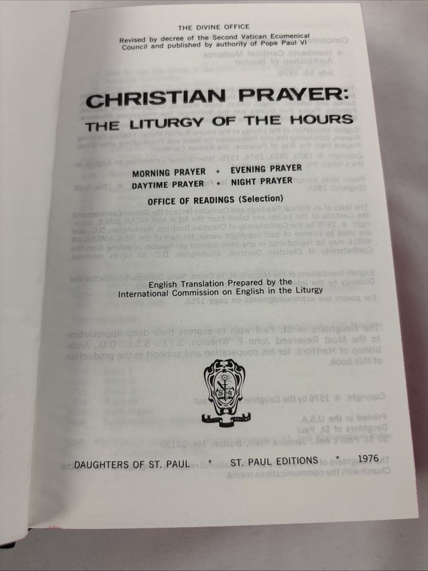 Christian Prayer The Liturgy of The Hours by Daughters of St. Paul 1976 Black gallery