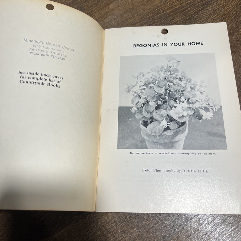 (Lot 2) Vintage Orchids & Begonias...in your home Booklet (Countryside Books) PB gallery
