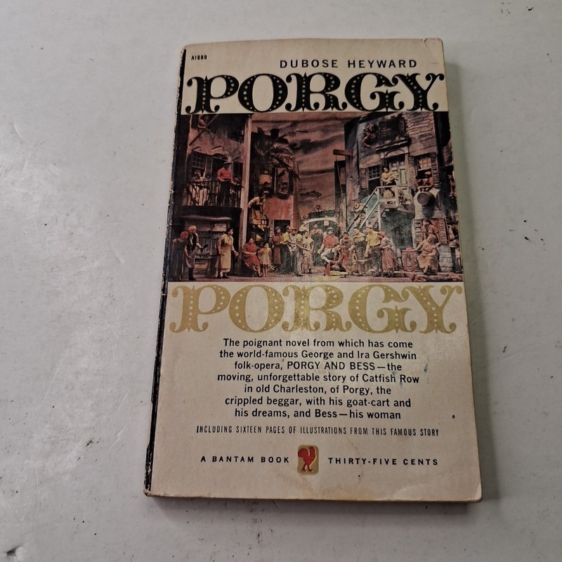 Vintage 1957 PORGY DuBose Heyward Bantam A1689 Paperback w/ 16pg Illustrations
