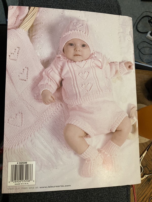 Knit Layettes for Little Darlings-Carole Prior, Leisure Arts #3208, booklet 2000 gallery