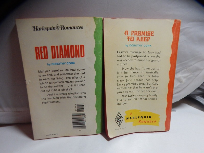 Vintage Romance Red Edged Paperback Lot Of 18 Harlequin 1970s Various Authors gallery
