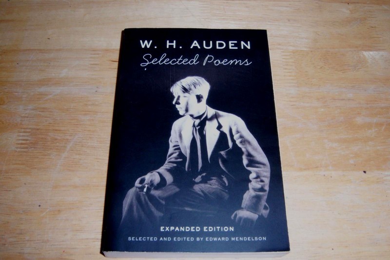W.H. Auden Selected Poems Expanded Edition 2007 Vintage 1st 8vo SC VG+