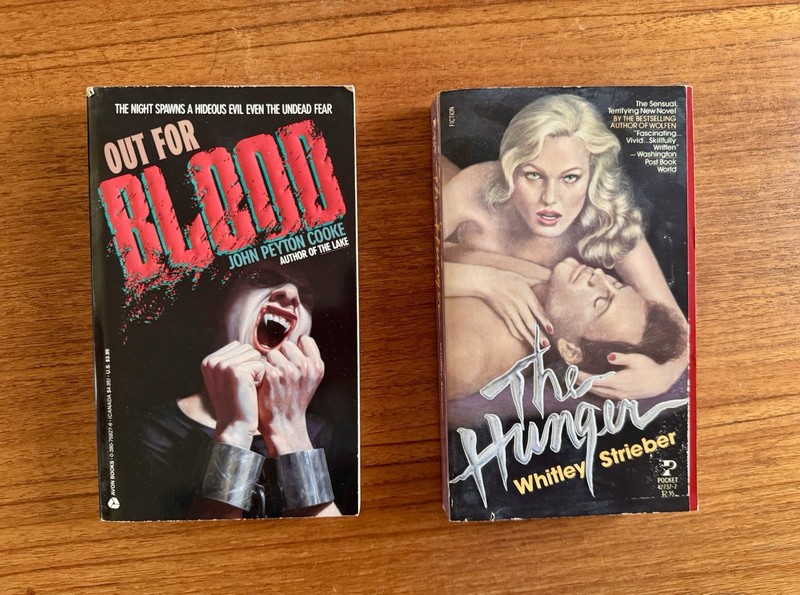 VAMPIRE Dracula PAPERBACK Book LOT Horror PN ELROD Les Daniels DAN SIMMONS++ gallery