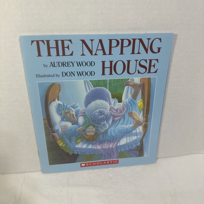The Napping House – Paperback – GOOD