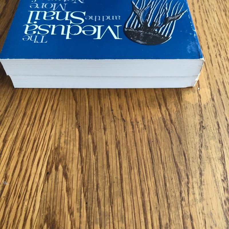 The Lives of a Cell & The Medusa and the Snail by Lewis Thomas Slipcover gallery