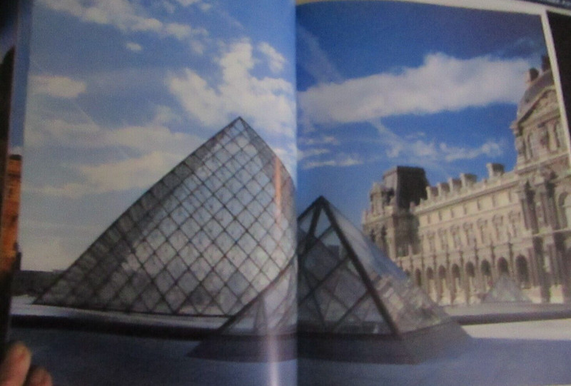THE GRAND LOUVRE BEAUX ARTS PAPERBACK BOOK 2007 8.5 X 11 INCHES 35 PAGES gallery