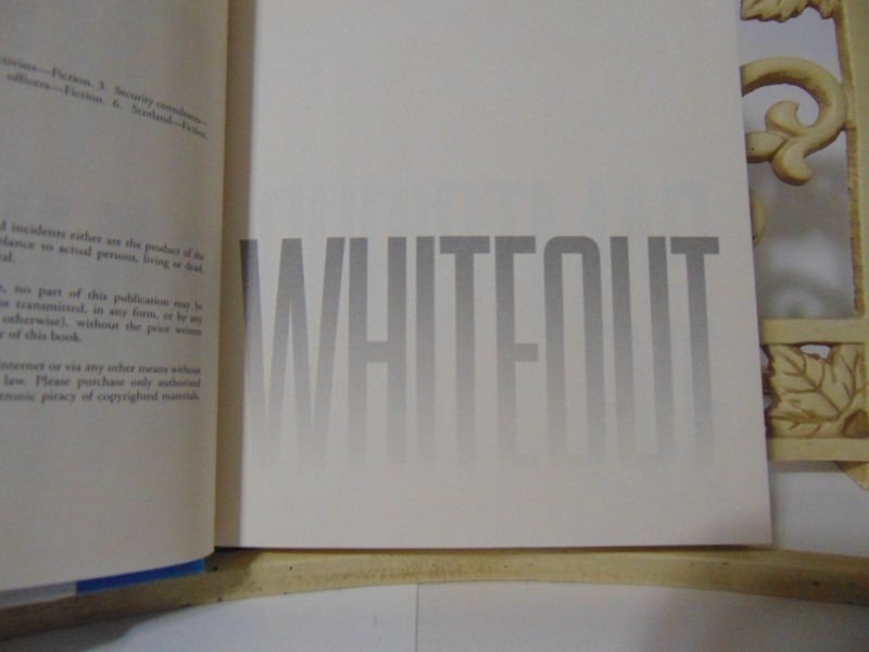 Whiteout by Ken Follett (2004, Hardcover) gallery