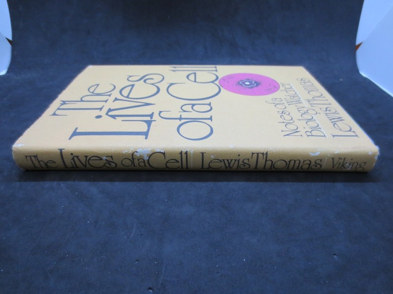 The Lives of a Cell : Notes of a Biology Watcher by Lewis Thomas - Vintage 1974 gallery