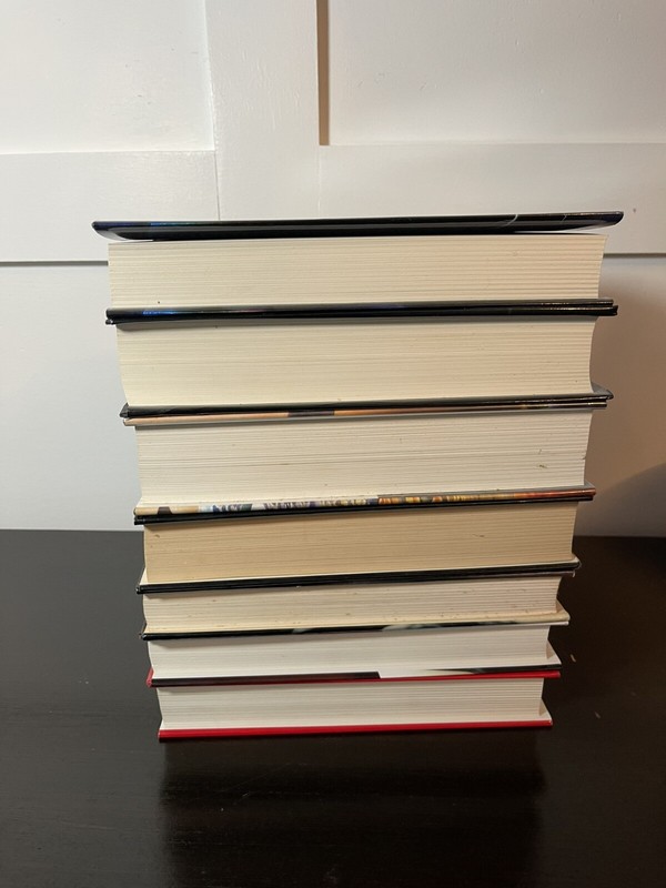 STEPHEN KING (8x) Hardcover Book Lot, Classic Horror Thriller, Mixed Collection gallery
