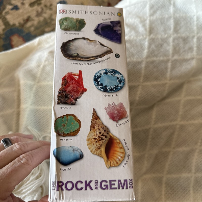 DK Smithsonian The Rock and Gem Box Of 9 Hardcover Books(Missing 1 Book In Set gallery