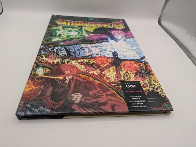 Warlock 5 Volume One: The Return - Bunn, Cullen|Z, Jimmy - GOOD! gallery